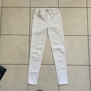 American Eagle Next Level Stretch White Skinny Jeans